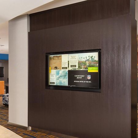 Готель Courtyard By Marriott Ontario Ранчо-Кукамонга Екстер'єр фото