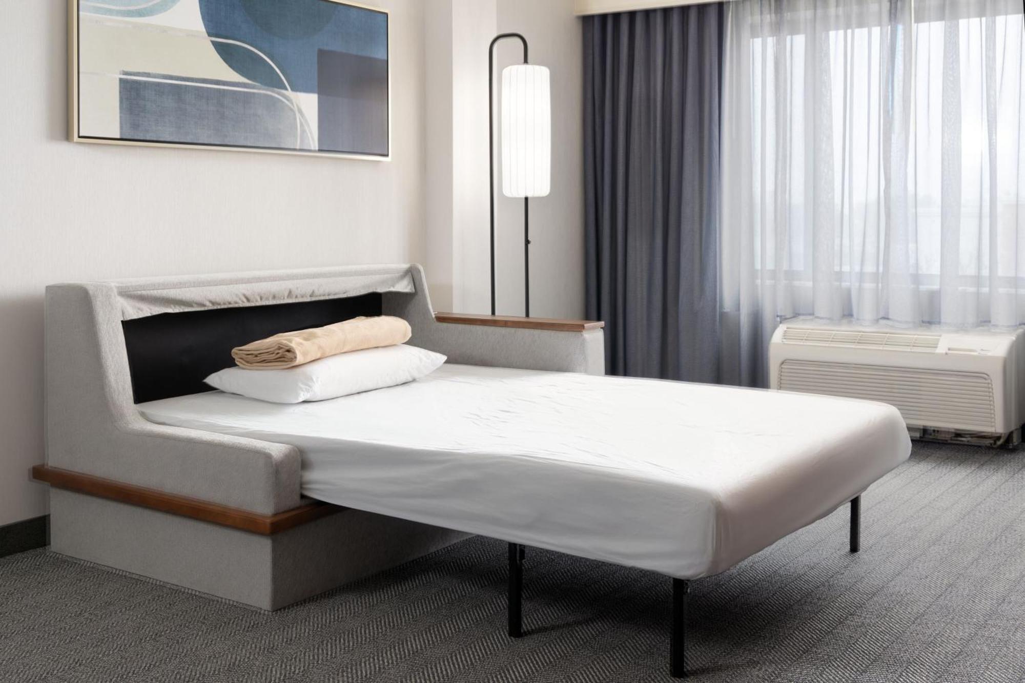 Готель Courtyard By Marriott Ontario Ранчо-Кукамонга Екстер'єр фото