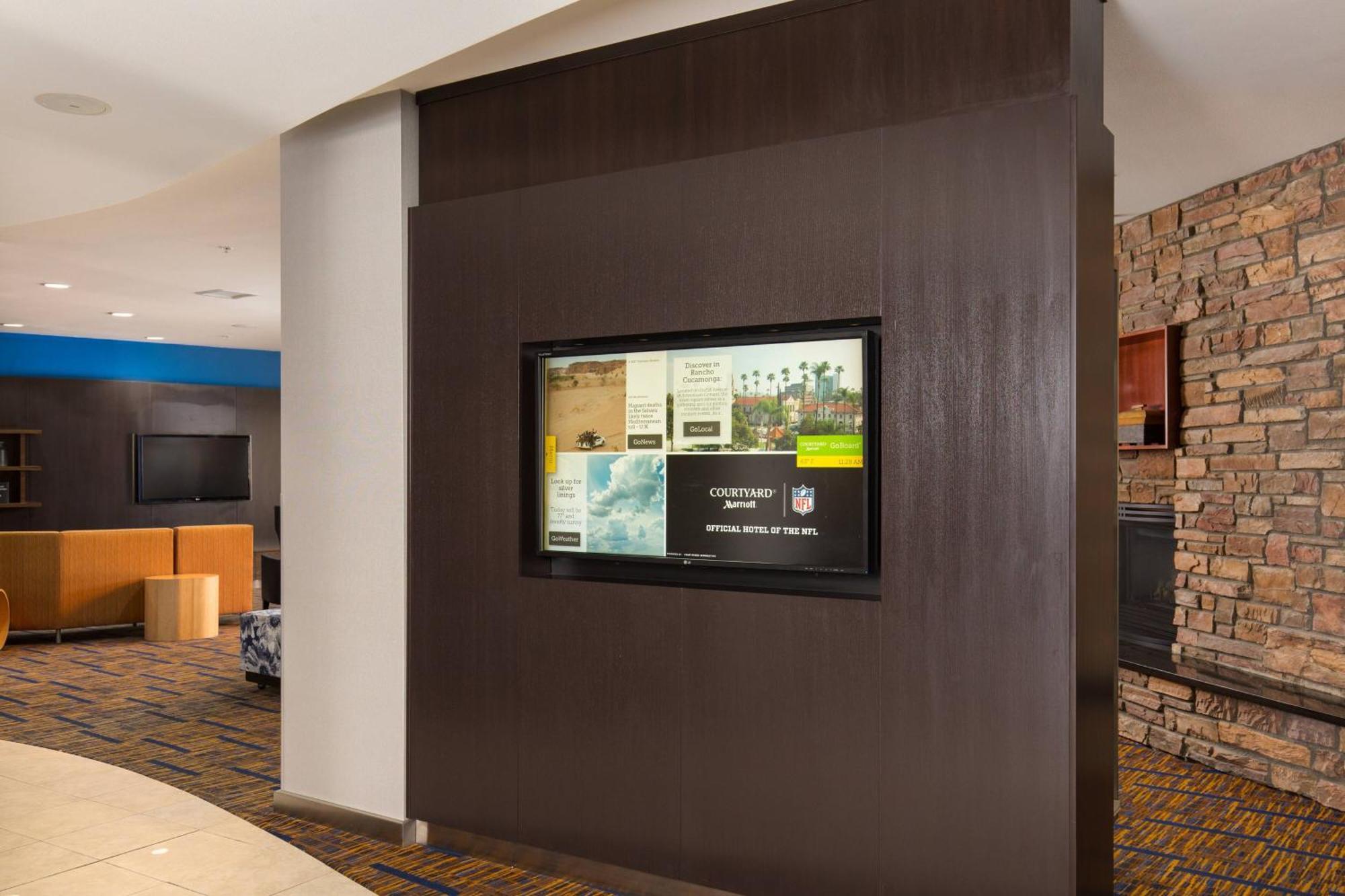 Готель Courtyard By Marriott Ontario Ранчо-Кукамонга Екстер'єр фото